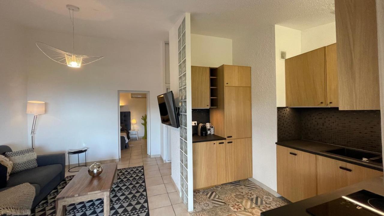 פורטו-וישיו Residence Bellavista A Santa Giulia, Proche De La Plage Et Vue Mer מראה חיצוני תמונה