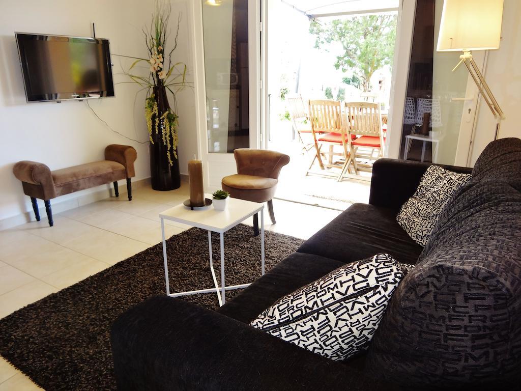 פורטו-וישיו Residence Bellavista A Santa Giulia, Proche De La Plage Et Vue Mer חדר תמונה